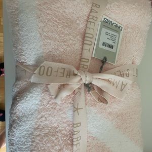 Pink barefoot dreams baby blanket starfish